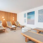 Strandhus Отель 3*