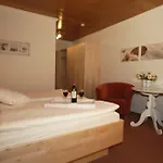 Strandhus Отель Куксхафен