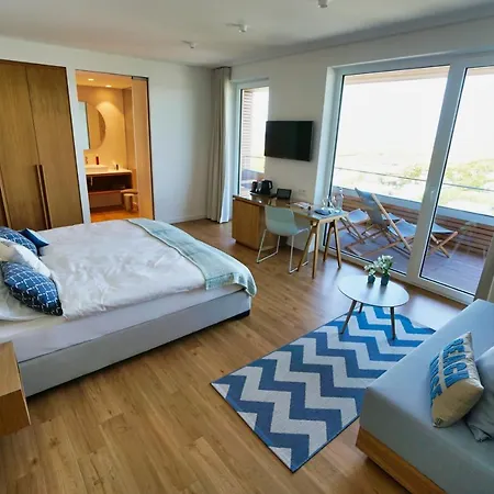Strandhus 3*