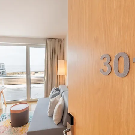 Strandhus Hotel 3*