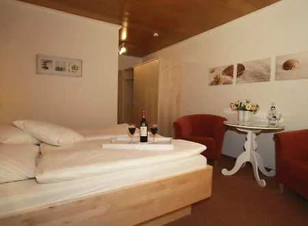 Strandhus ホテル クックスハーフェン